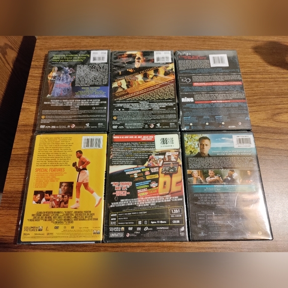 🎥🍿8 Movie Collection DVD Set - Picture 4 of 14